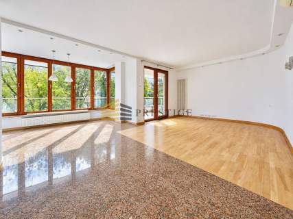 Przestronny apartament 250m2- 4 sypialnie, klimatyzacja