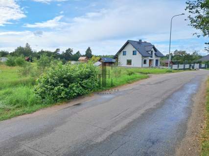 Działka w Pieckach 1200 m2 z WZ na 2 domy