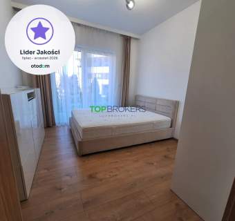 Komfortowe trzy pokoje, balkon, 2 garaże