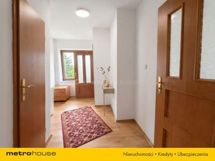 Dom 353m w centrum Łomianek lokal 90m