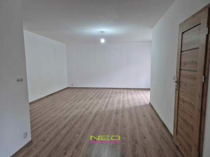 NOWOCZESNY DOMEK W OTOCZENIU LASÓW W KAMIŃSKU