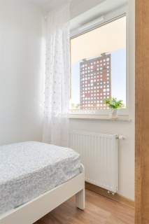 2 POKOJE 32,5 m BALKON OSTATNIE PIĘTRO