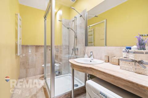 Apartament z dużym tarasem nad Zegrzem