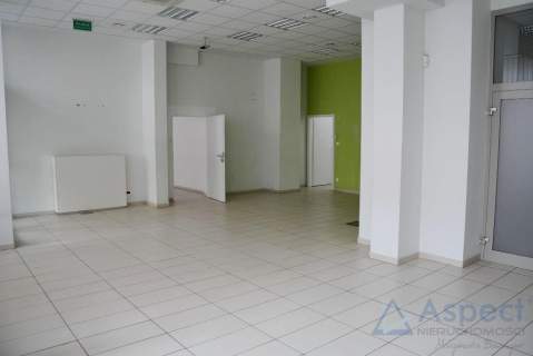 Sprzedaż, lokal 68m2, Pomorzany