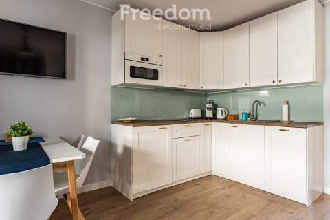 Rowy, 150m do Plaży, klimatyczny apartament 35m2 w sosnowym lesie