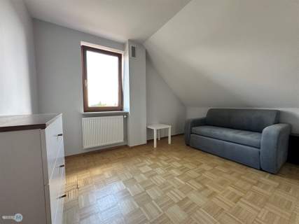 Funkcjonalny dom z dużą działką w Bilczy.