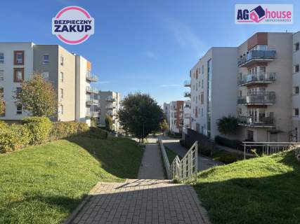 Z balkonem od południowego zachodu