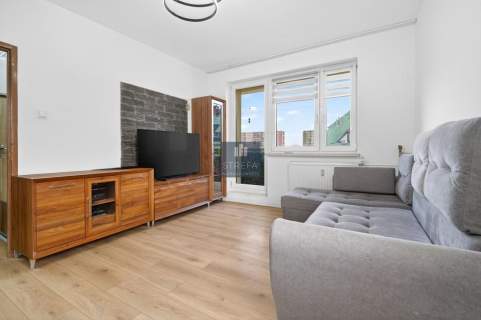 4 pokoje na osiedlu Słonecznym 63,90m2 4 piętr