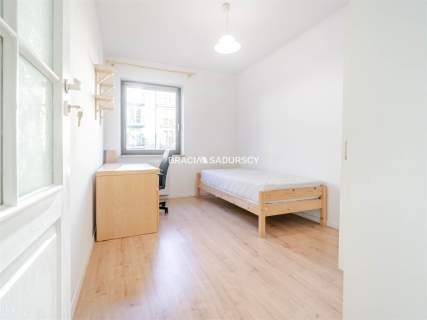 64m2 4 pok os kuchnia balkon Bronowice