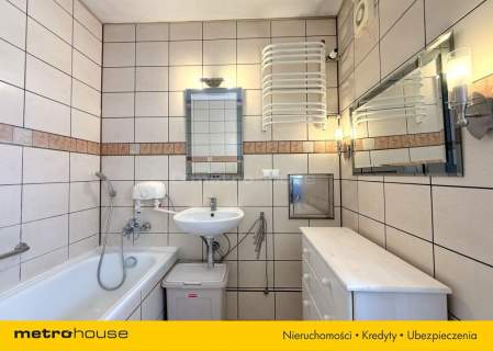 4 pokoje /73,34 m2 / 3 piętro /CO miejskie/ balkon
