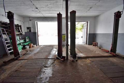 Hala, warsztat samochodowy, ok. 100 m2, Górno