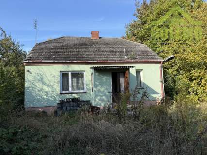 Dom 70 m na dużej działce 4155 m - Rzerzęczyce gm. Kłomnice