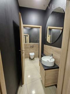 Corte Verona, mały lokal ok 58 mkw.
