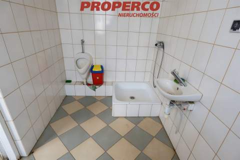 Hala 300 m2, Pod Telegrafem
