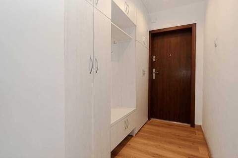 PRZESTRONNE CISZA SPOKÓJ BALKON