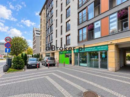 Kapelanka 2 pokoje, 36 mkw. balkon widok na Zakrzówek tramwaj