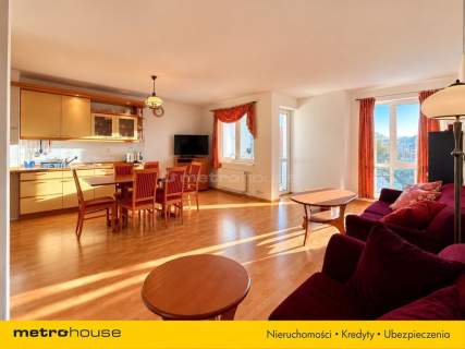 APARTAMENT W PORCIE - 200 M OD PLAŻY