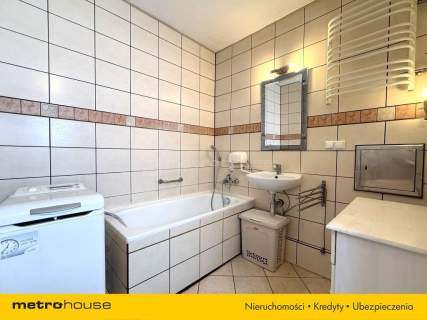 4 pokoje /73,34 m2 / 3 piętro /CO miejskie/ balkon