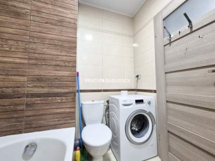 2-POK Z OSOBNĄ KUCHNIĄ BALKON MOŻLIWOŚĆ 3 POKOI