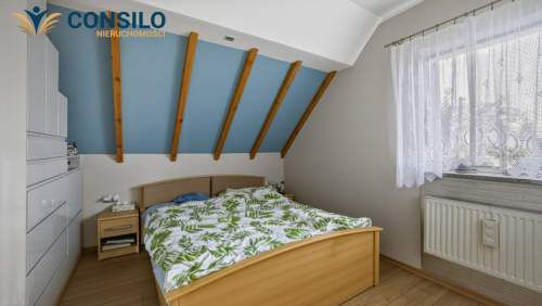 DOM WOLNOSTOJĄCY DZIAŁKA 8 AR NIEPOŁOMICE OGROD