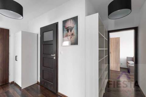 Kartograficzna trzy pokoje balkon garaż
