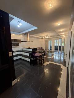 Apartament 3 pokoje 76 m2,duża loggia,klima,sauna,Zacisze