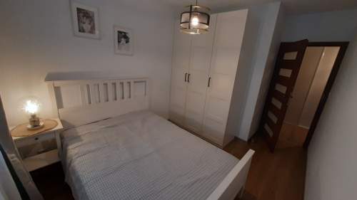 2 POKOJE Z KLIMATYZACJĄ I BALKONEM 12 M