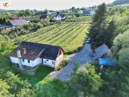 Duża działka z domem Czarny Potok 8700 m2, sad i potok