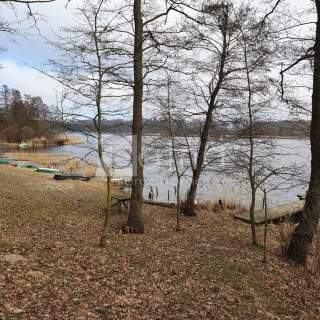 Działka- 3644 m2 nad jeziorem z warunkami zabudowy