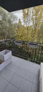 Jasne mieszkanie z dużym balkonem 28 m Złota Jesień