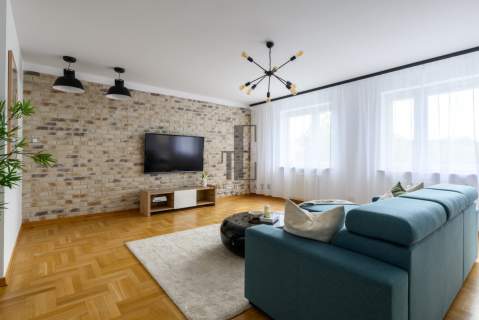 120 m 150 m od Metra Natolin 2 loggie