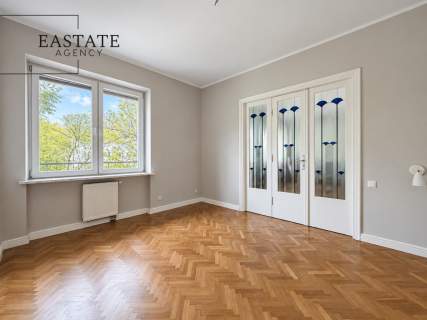 Designerskie mieszkanie na Powiślu w kamienice Śródmieście Gar