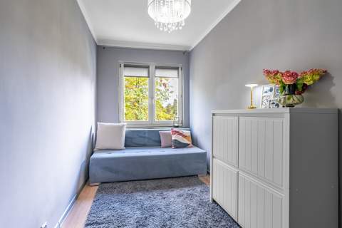 3 POKOJE 58,8 m I PIĘTRO BALKON OS. KMITY