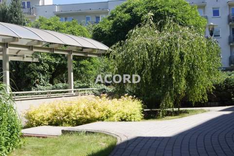 54,6 m2 obok SGGW loggia garaż komórka