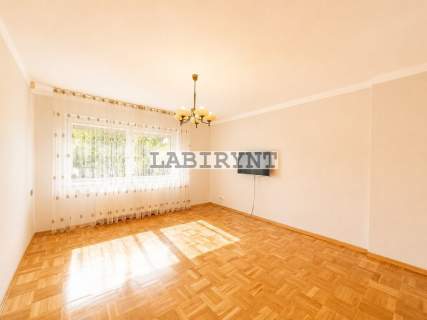Stradom - luksusowa rezydencja - dom 440m2 budynek gospodarczy...
