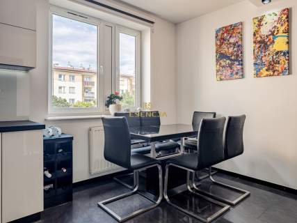 Komfortowy, nowoczesny apartament na parterze
