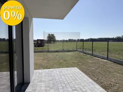 dom 4 sypialnie, wysoki strych, pole golfowe