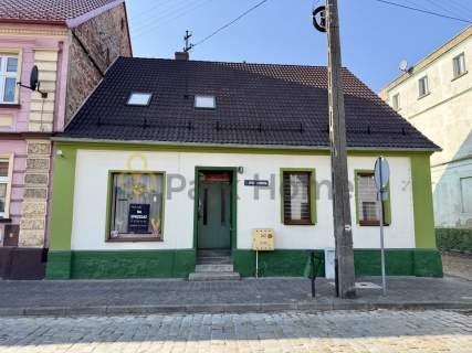 Kamienica z działką przy Rynku w Sarnowie