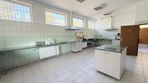 200 m , gotowe laboratorium medyczne ul. Gwarków