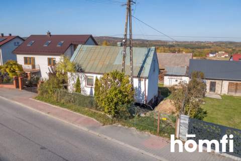 DOM DO REMONTU TOKARNIA 20 KM OD KIELC