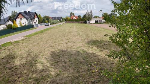 Działka budowlana 796 m Franciszków MPZP, Media