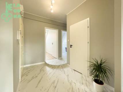 Gdynia Dąbrowa, 60m2, trzy pokoje, po remoncie, balkon,