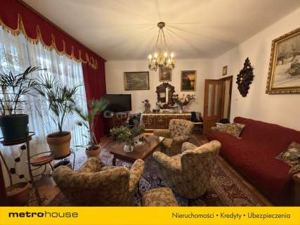 Dom 353m w centrum Łomianek lokal 90m