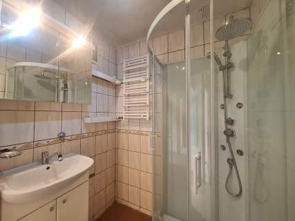 2 POKOJE 45,5 m 3 PIĘTRO BALKON