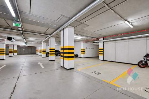 67 m2, centrum, parking, witryna, wysoki standard