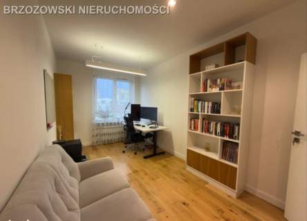 Włodarzewska, 4 pok., 86 m2, 2015 r..