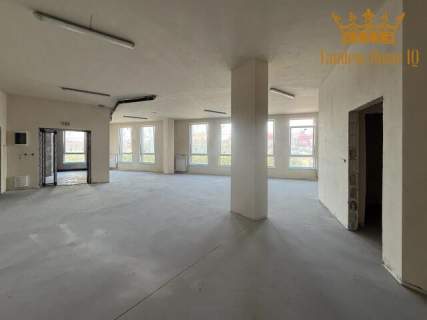 Do wynajęcia cały budynek 888 m2 na osiedlu mieszkaniowym B