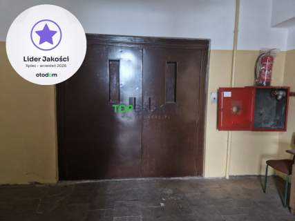 Przestronne biuro lub hostel winda