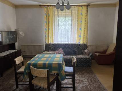 2 pokoje, parter, 57 m piwnica i 2 komórki