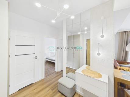 Apartamenty CIEPŁA 38 3 pokoje